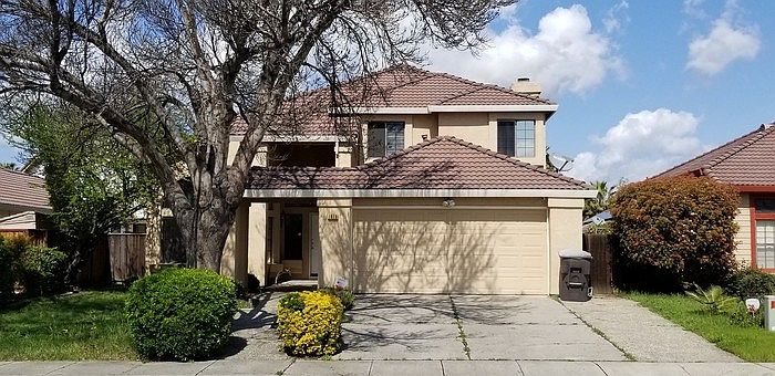 1st image of 1819 Golden Leaf Ln