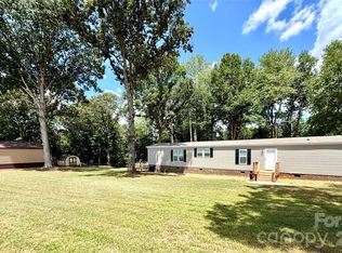 4850 Gideon Dr, Lincolnton, NC 28092