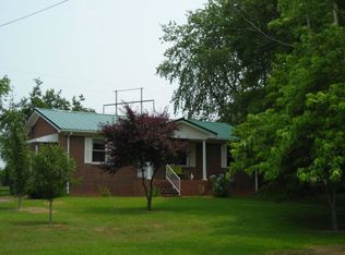 6 Finn Rd, Fayetteville, TN 37334