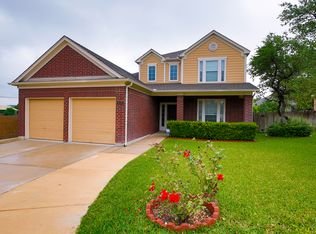 619 Fairglen Ct, San Antonio, TX 78258