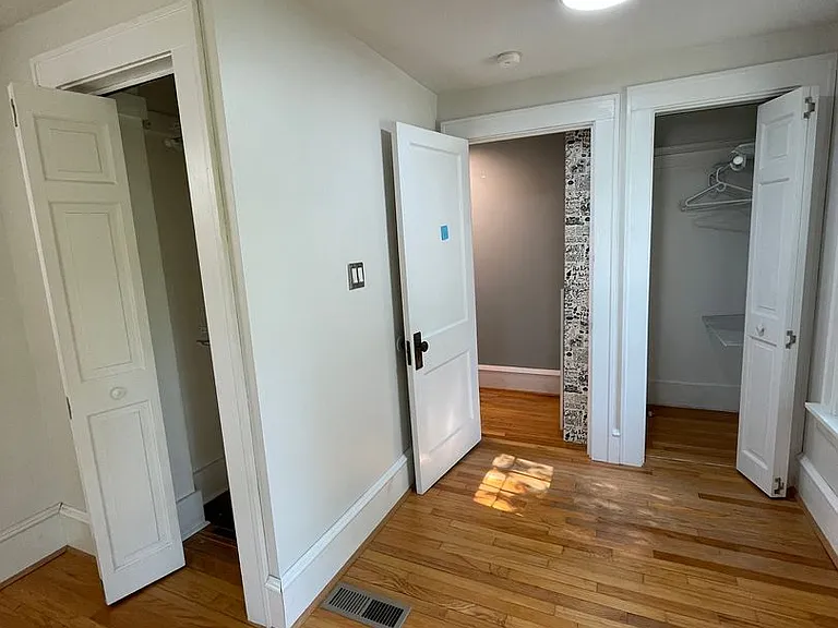 1404 E Park Pl — Photo 22