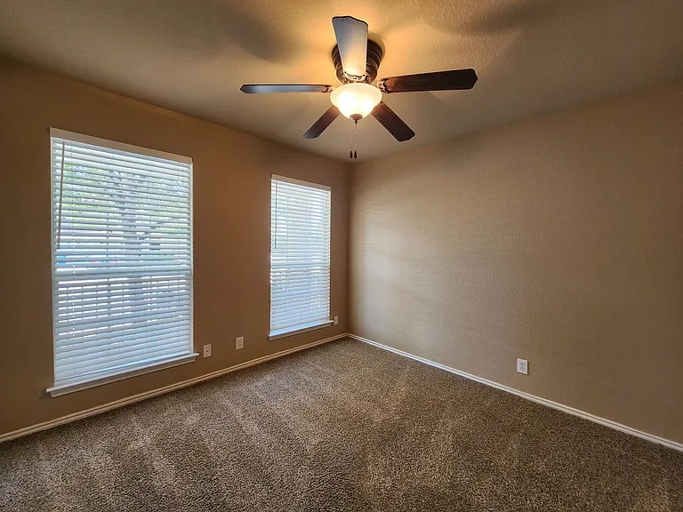 246 Crane Crest Dr — Photo 25