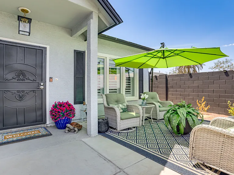 9206 S Calle Azteca — Photo 2