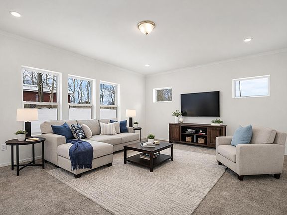 4th image of 3216 Railtown Rd