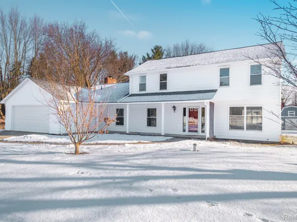 6137 Bedford Ave, Flint, MI 48507