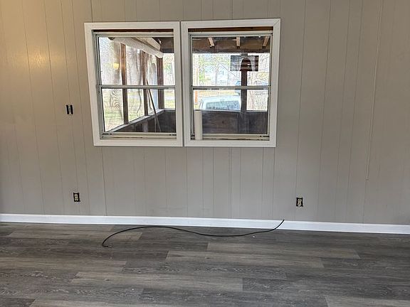 5th image of 14 Peach Orchard Rd