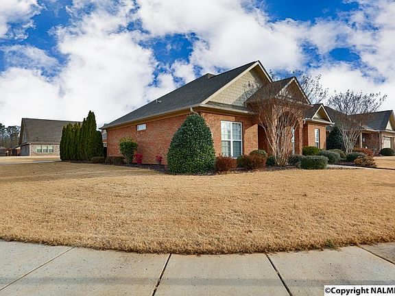 3rd image of 486 E Mossyleaf Dr SW