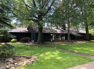 18373 Falling Water Rd, Strongsville, OH 44136