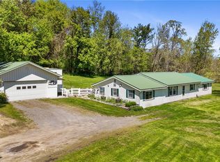32 Lockerby Hill Rd, Lansing, NY 14882