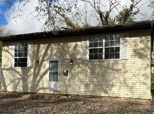 614 W Madison St, O'Fallon, IL 62269