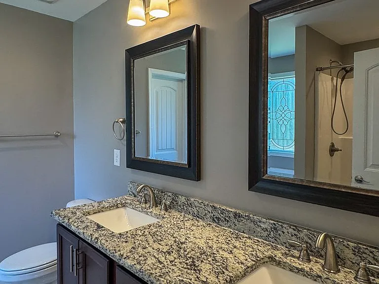 7550 Hillside Ave — Photo 23
