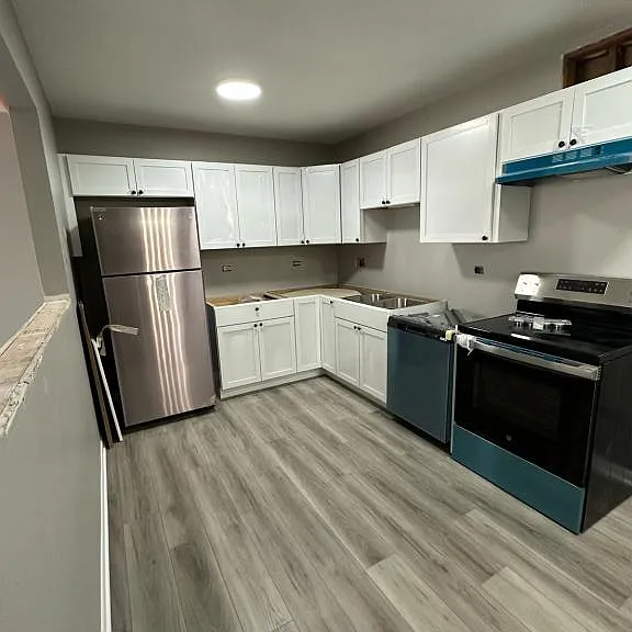8646 S Roberts Rd — Photo 6