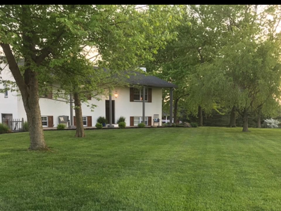 1st image of 6072 Saint Pauls Dr