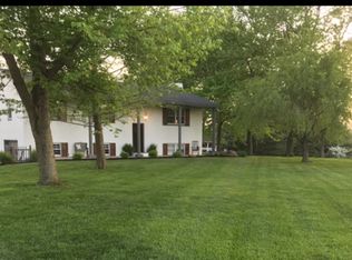6072 Saint Pauls Dr, Evansville, IN 47720