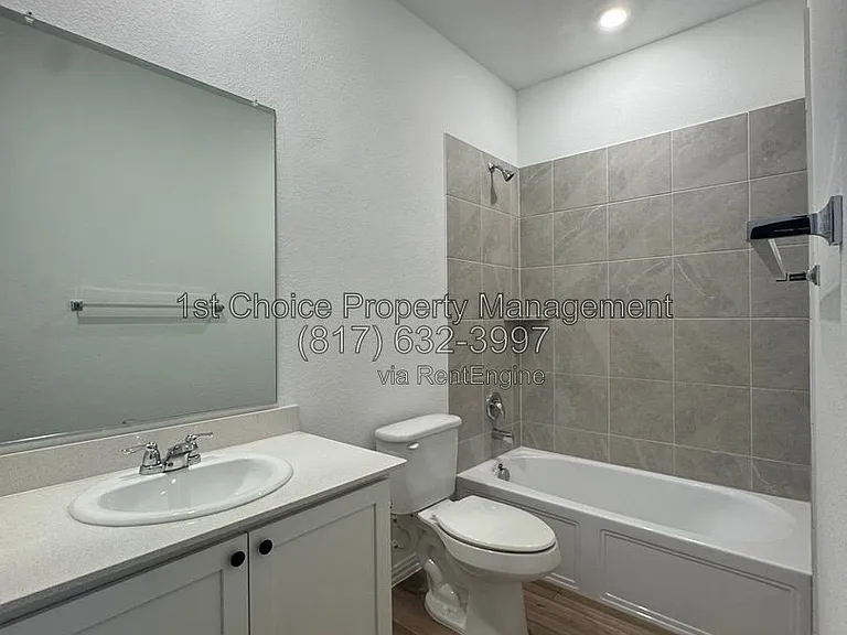 10021 Elkhorn Dr — Photo 5