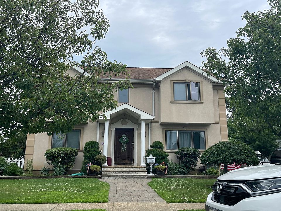 1st image of 100 Florence Ct