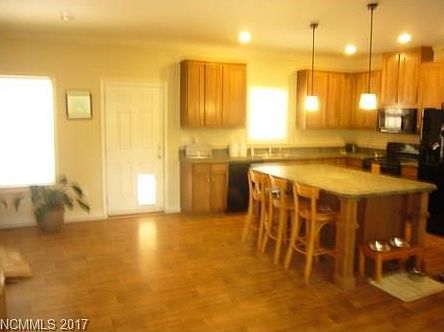 4th image of 5 Luther Woods Dr #29