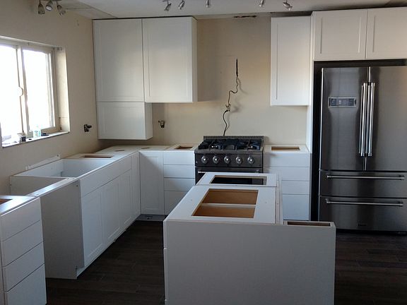 4th image of 2289 W Vineyard Dr