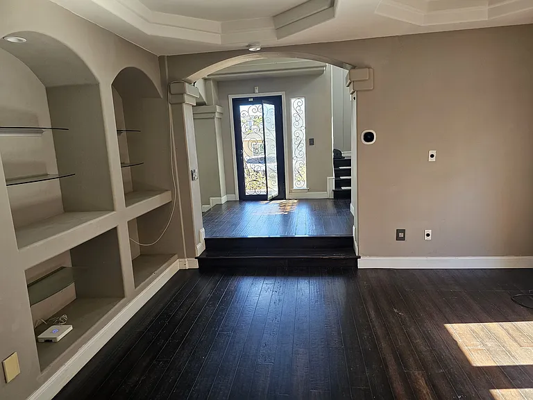 1805 Harriman Ln #A — Photo 10