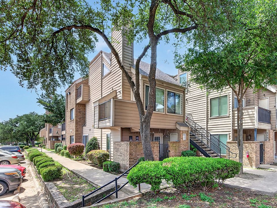 1st image of 9817 Walnut St #214