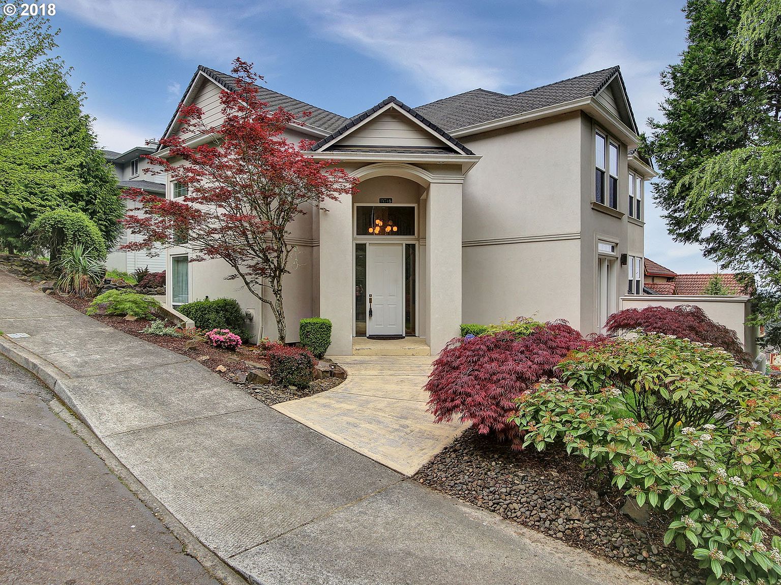 ＊handmade＊no.255 14748 SE Duke St, Portland, OR 97236 | Zillow