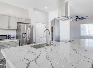 25513 W Hunter Dr, Wittmann, AZ 85361