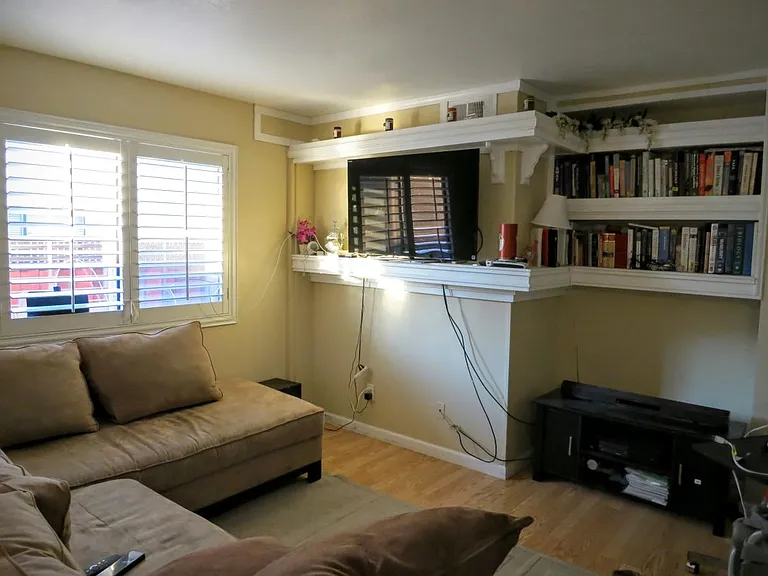 3285 Whitesand Ct — Photo 4