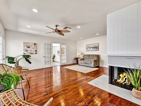 3rd image of 2137 W Cris Ave