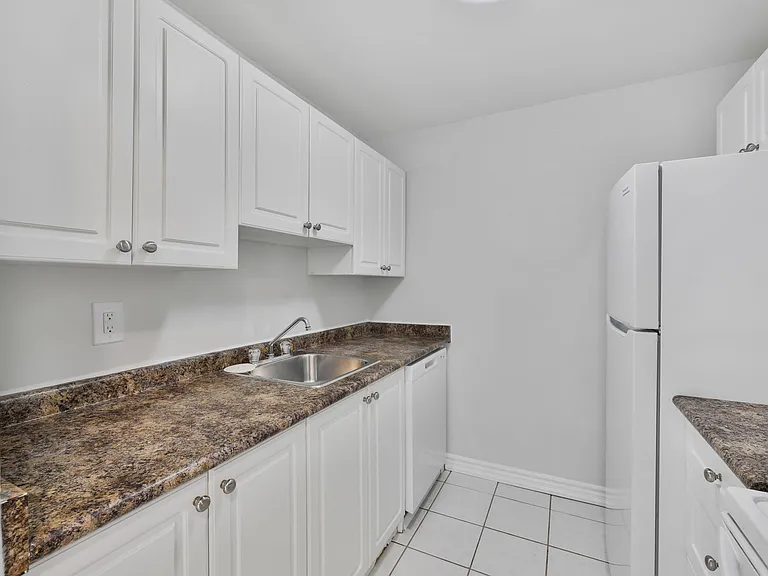 104 Confederation Dr — Photo 11