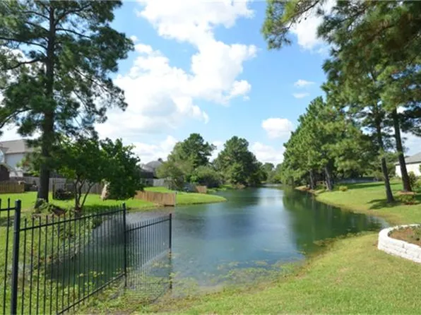 3436 Bayou Forest Dr, Shoreacres, TX 77571