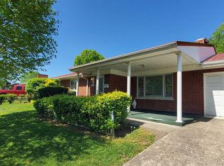 2809 Ranch Rd, Ashland, KY 41102