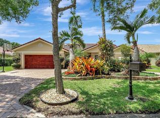 9324 NW 10th St, Plantation, FL 33322