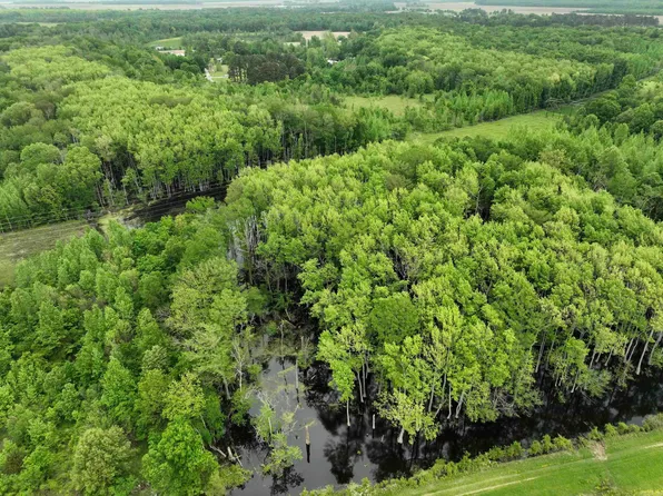 (undisclosed Address), Augusta, AR 72006