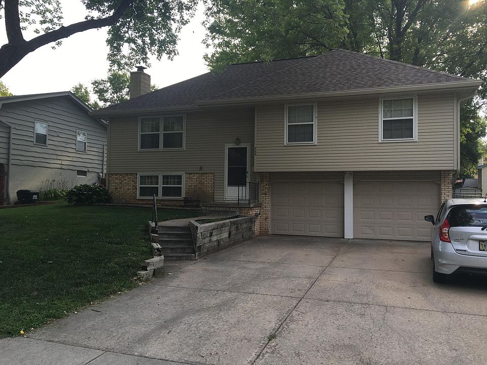 1st image of 709 Leprechaun Ln