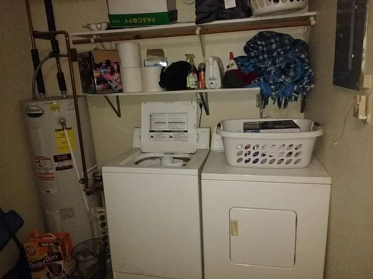 303 Talmadge St #3 — Photo 8