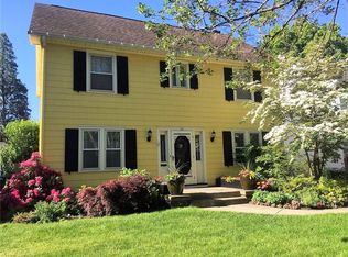 43 Westbourne Rd, Rochester, NY 14617