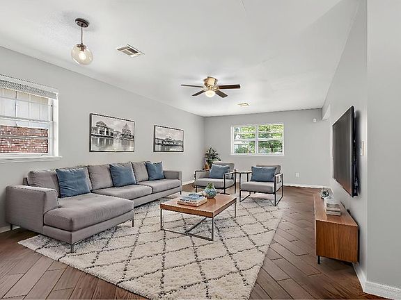 2nd image of 6748 NW 52nd St