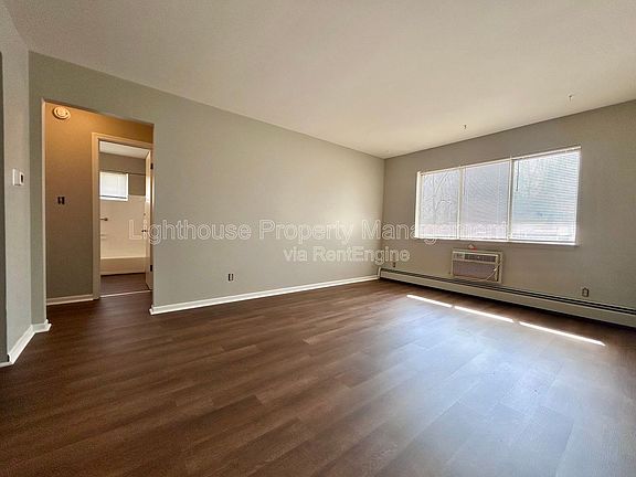 4th image of 143 Exchange St SE APT B