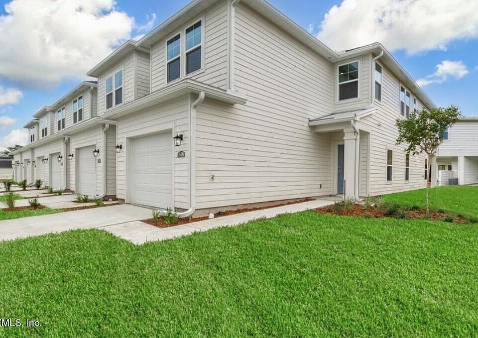 1st image of 95345 KATHERINE Street #2F