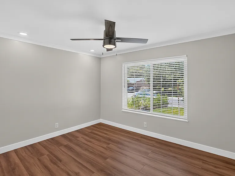 2833 Sandbrook Ct — Photo 7