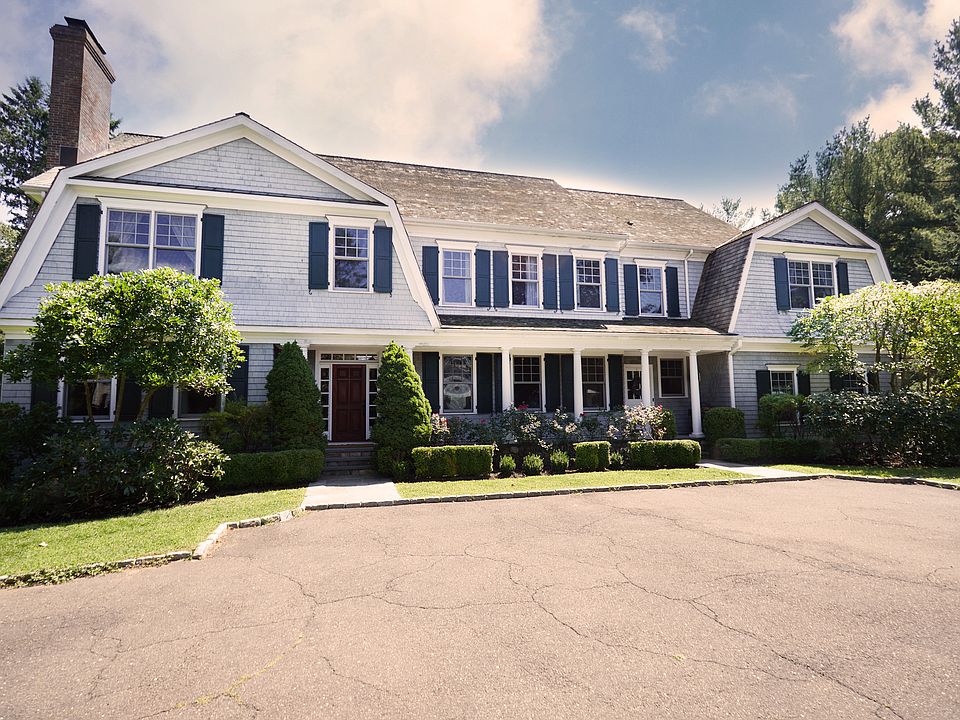 157 Compo Road South