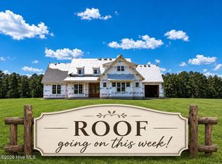 1105 Harnett Rd, Cameron, NC 28326