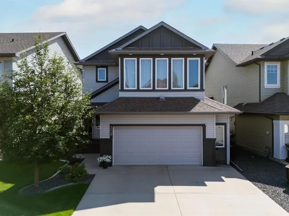 309 Still Creek Cres, Strathcona County, AB T8H 0S7