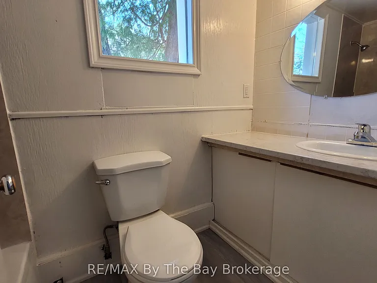 19 Glen St — Photo 10