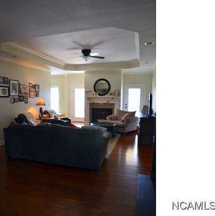 2nd image of 1707 Churchhill Ln SE