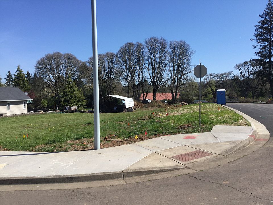2nd image of 0 Iowa St