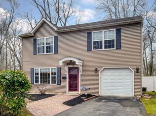 55 Broad Ave, Ewing, NJ 08618