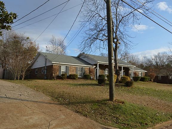 2nd image of 1330 Montrose Dr