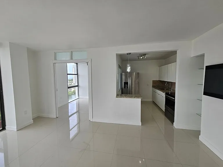 3675 N Country Club Dr #1501 — Photo 6