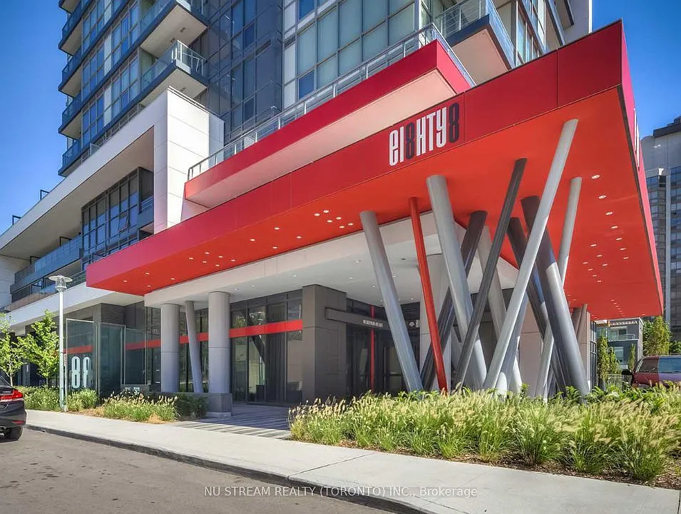 88 Sheppard Ave E #211